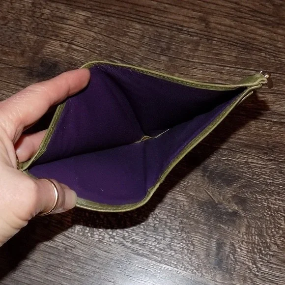 Tumi Bifold Wallet Unisex Olive Green Distressed Leather Card ID Coin Pocket - Picture 6 of 8